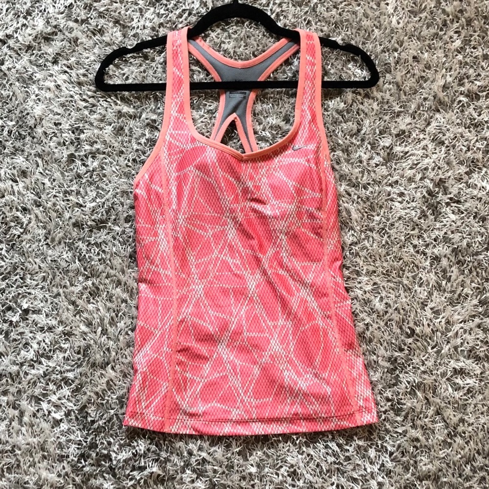 EUC Nike Dri-Fit Tank ➰